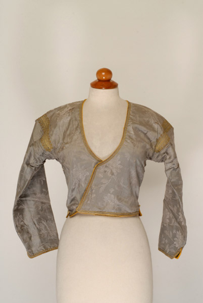 Zibouni made of brocaded fabric, sleeved jacket
