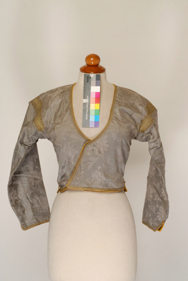 Zibouni made of brocaded fabric, sleeved jacket