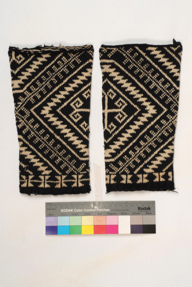 Tsourapia, sarakatsanian leggings