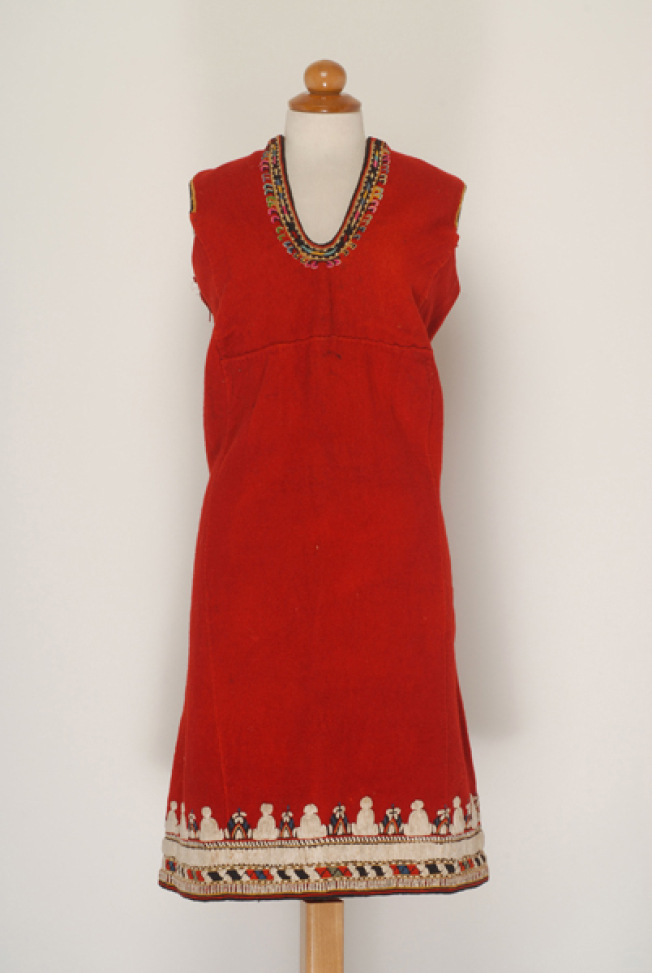 Foustani polit, dress of the young woman, at marriage age, and of the betrothed girl