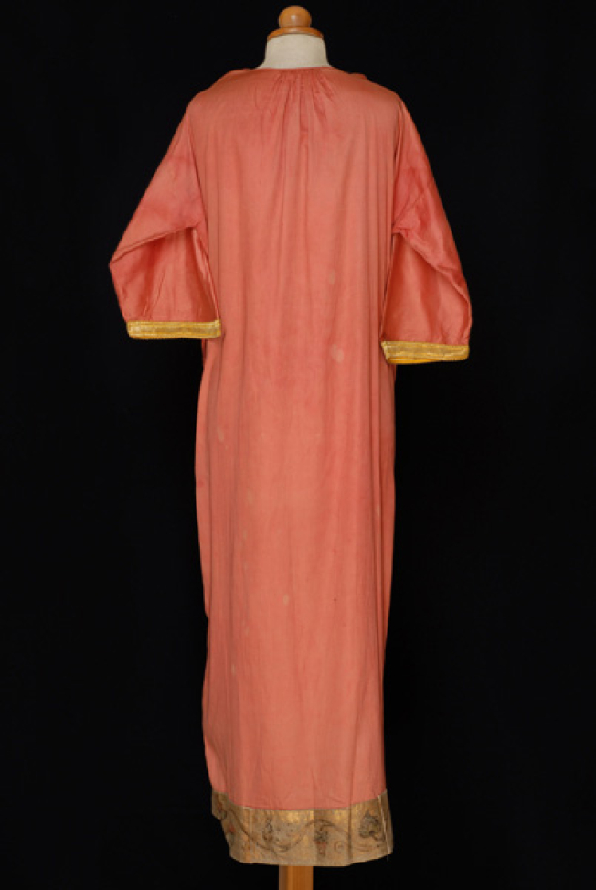 Platiloro chemise, back