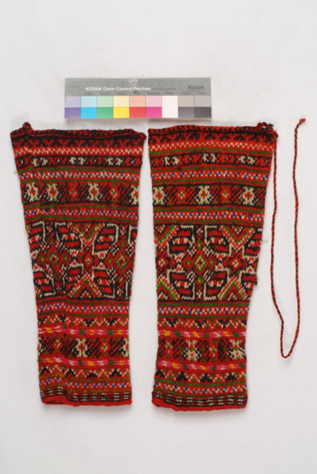 Women's woollen leggings from Agia Paraskevi, Florina