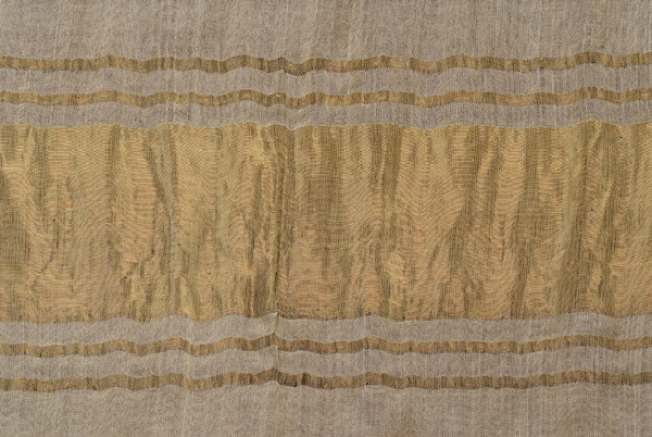 End of bolia, detail of the linear decoration