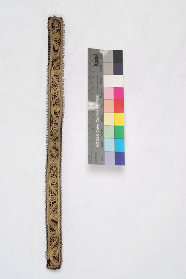 Kapoutsali, velvet, gold embroidered chin-strap