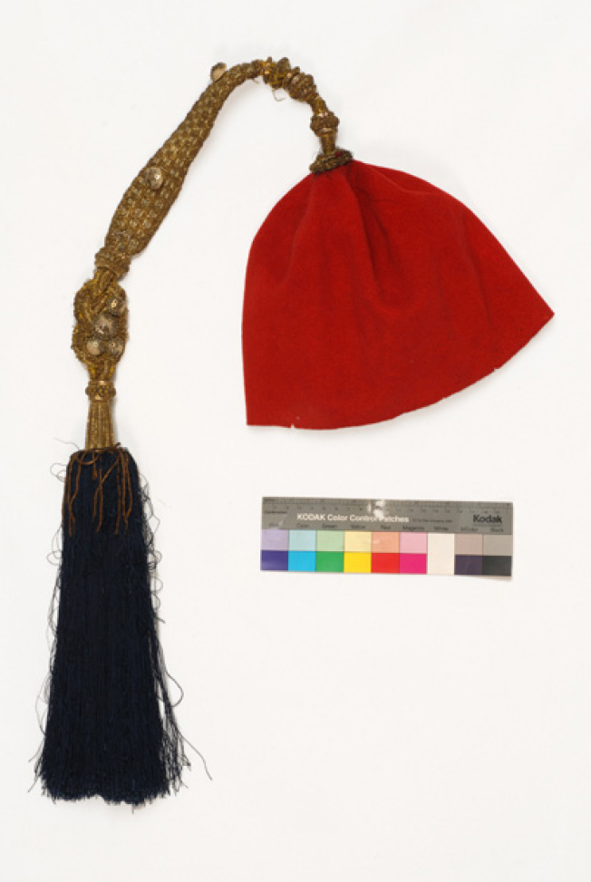 Tarbush with papazi, headdress, accessory of Queen Amalia costume