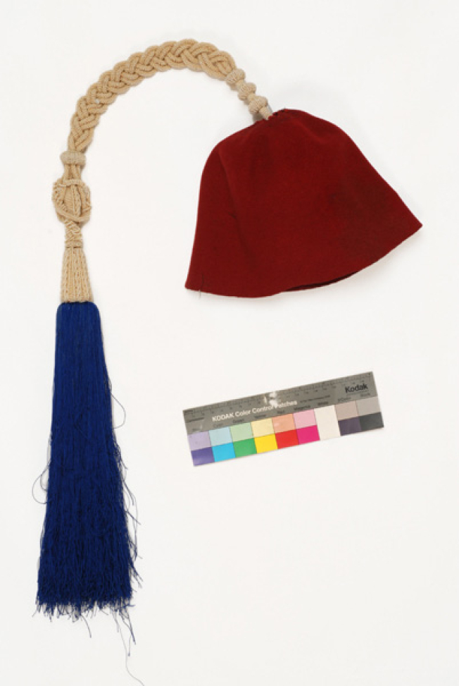 Tarbush with papazi, headdress of Queen Amalia costume