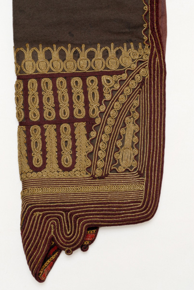 Detail of the sleeve decoration, front