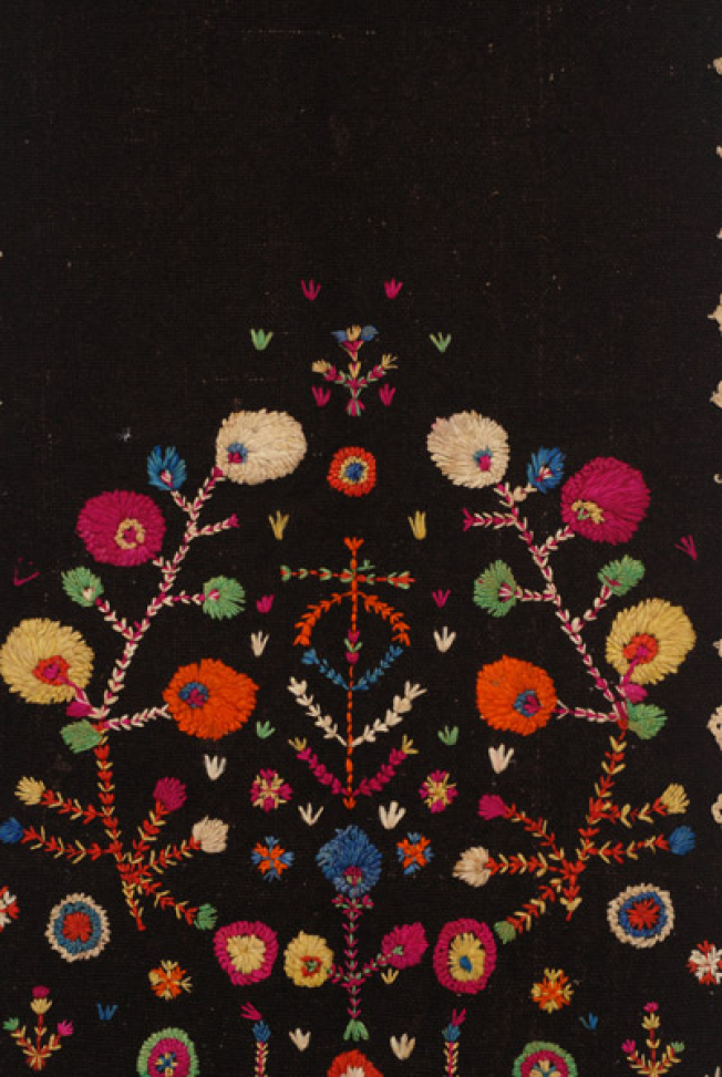Detail of embroidered decoration, with vegetal motifs 