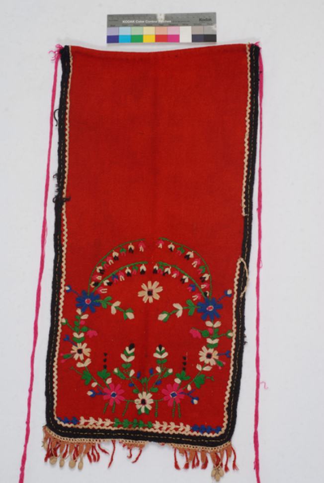 Pode, apron made of fullen wool fabric 