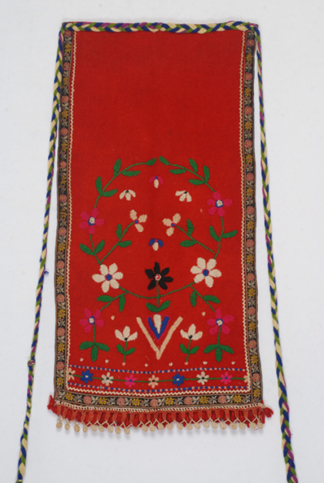 Pode, apron made of fullen wool fabric
