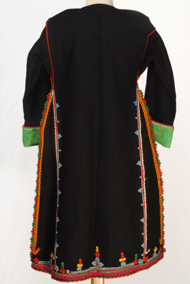Doulamas, back