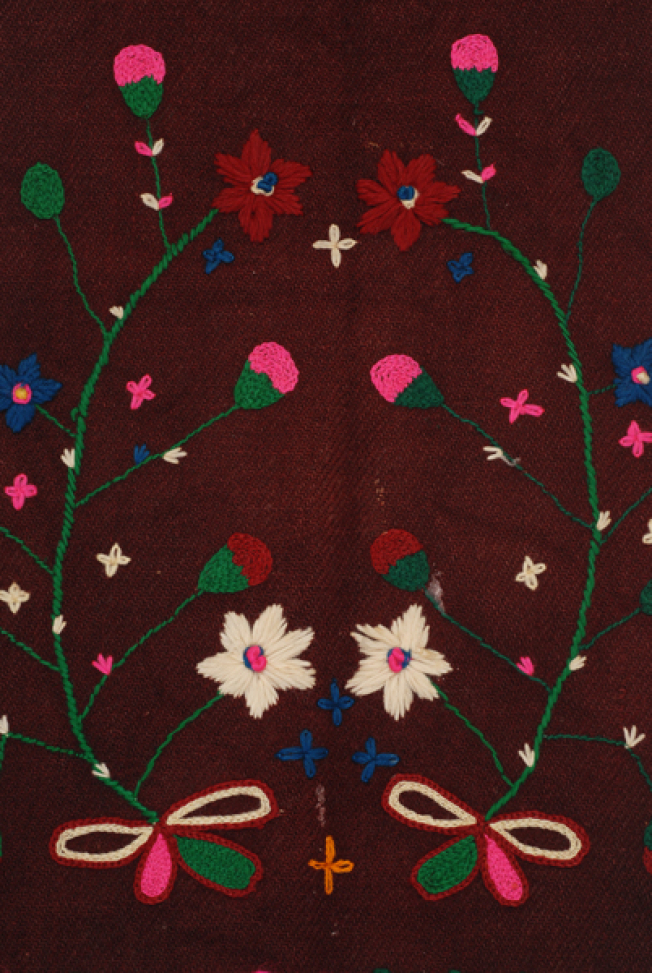 Detail of the embroidered decoration, vegetal composition