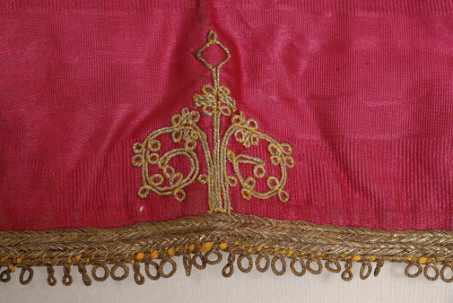 Sleeve, detail of vegetal decoration