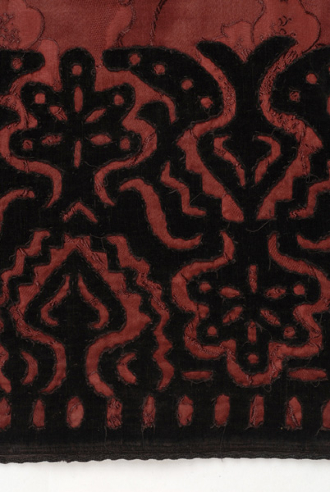 Border, katoufedaki. Decoration with velvet cut embroidery