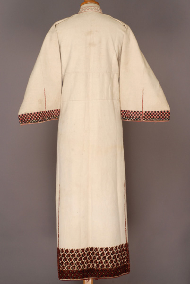 Chemise from Episkopi, back