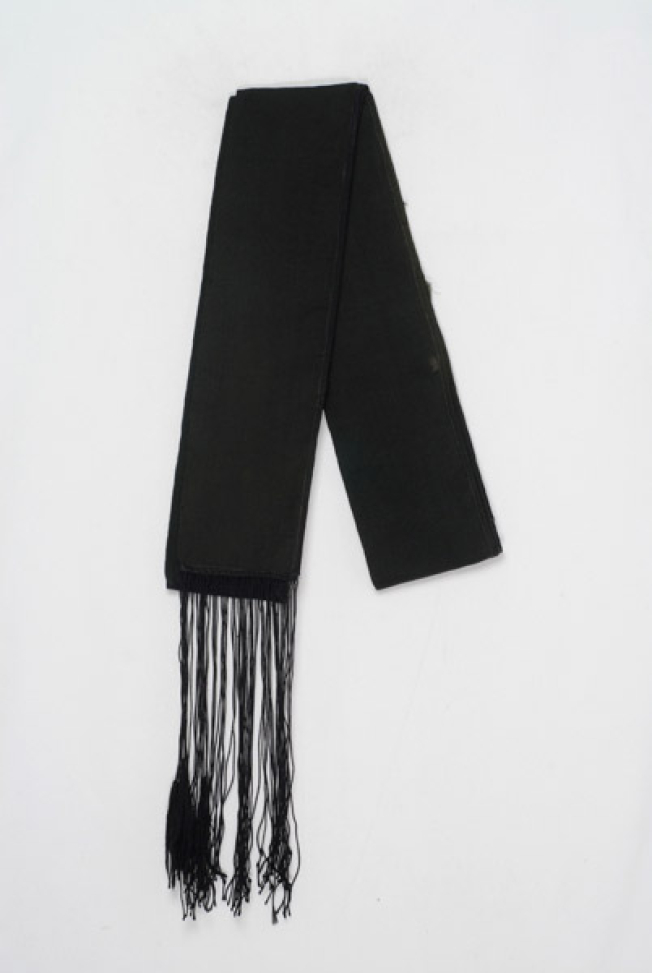 Women's woollen zonari