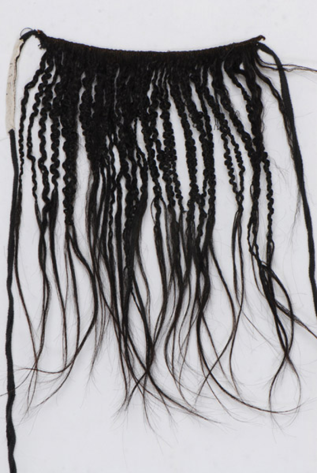 Bones, loose hair braid
