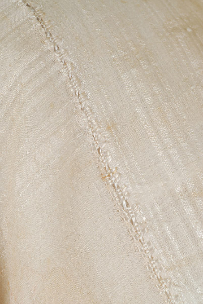 Joint of bodice-sleeve