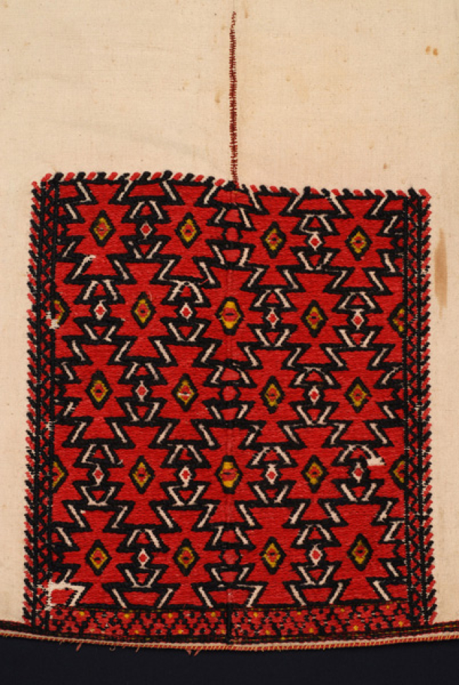 Square emroidery at the border