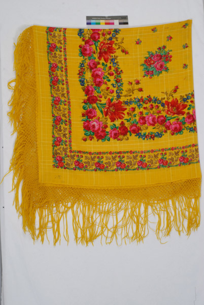Woollen kerchief of unmarried woman from Bursa