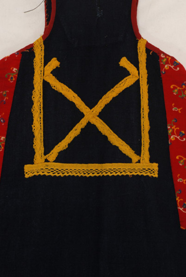 Detail of the decoration at the back