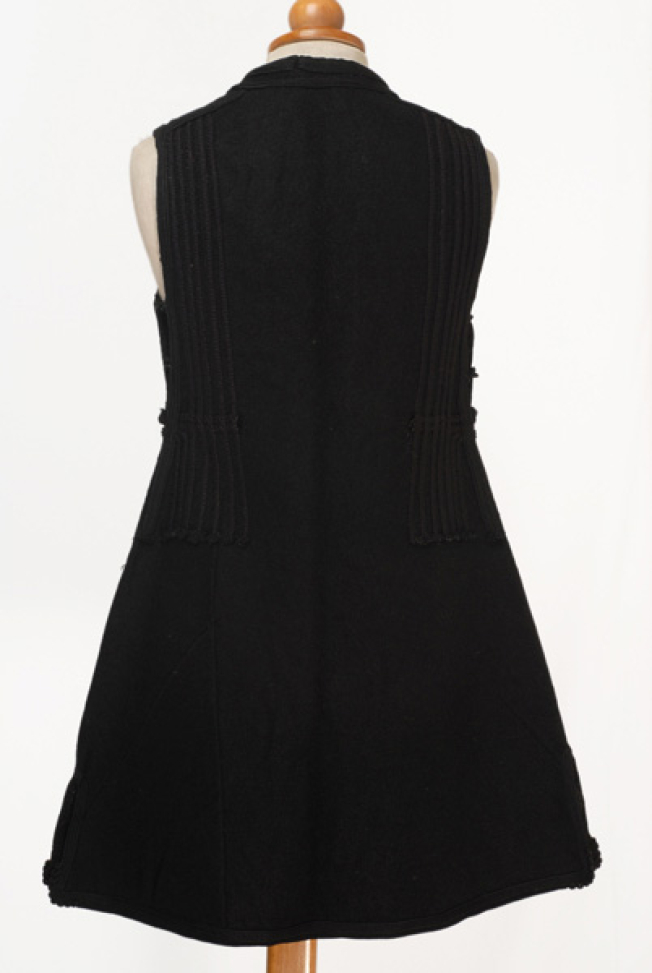 Woollen sigouna, sleeveless overcoat made of saddle blanket, back