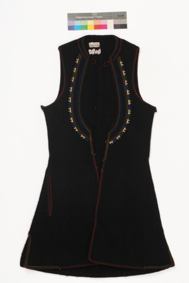 Woollen sigouna, sleeveless overcoat made of saddle blanket decorated with woollen cordons and colourful cords