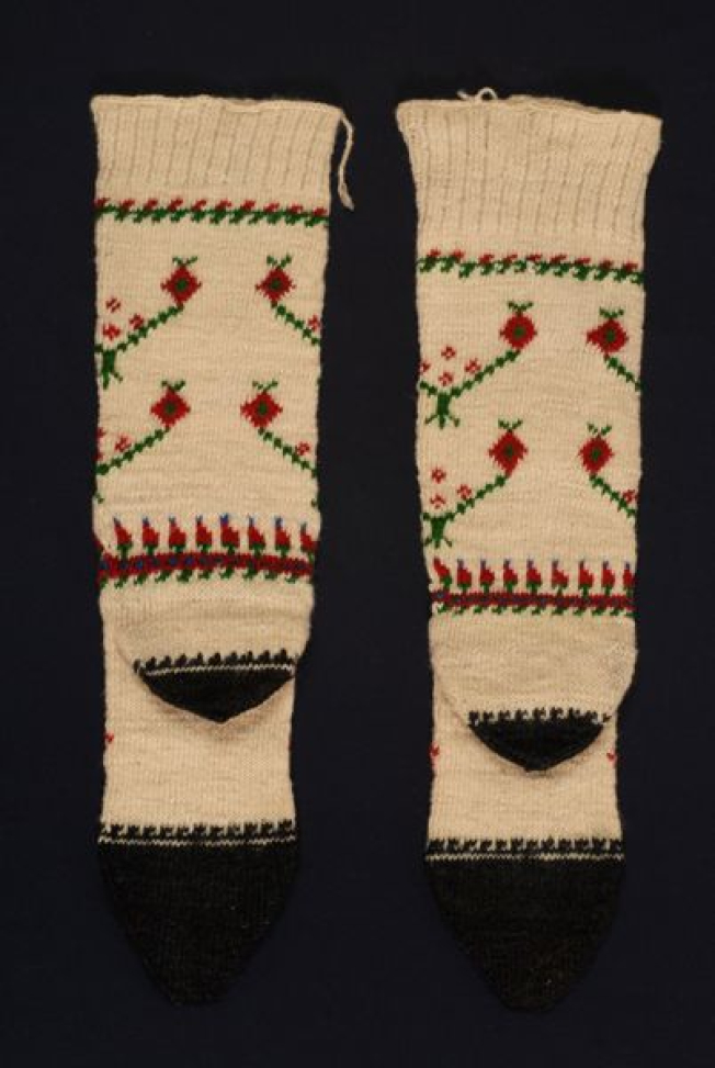 Tsirapia, back