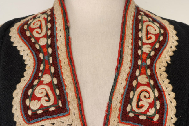 Detail of the decoration at the chest on bouchassi