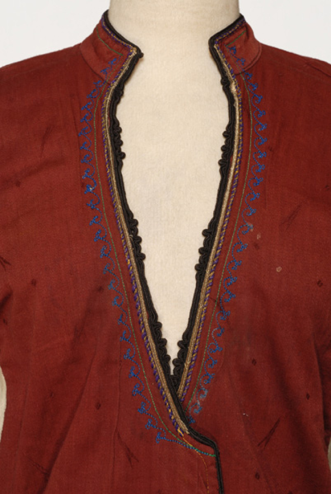 Opening of the plastron
