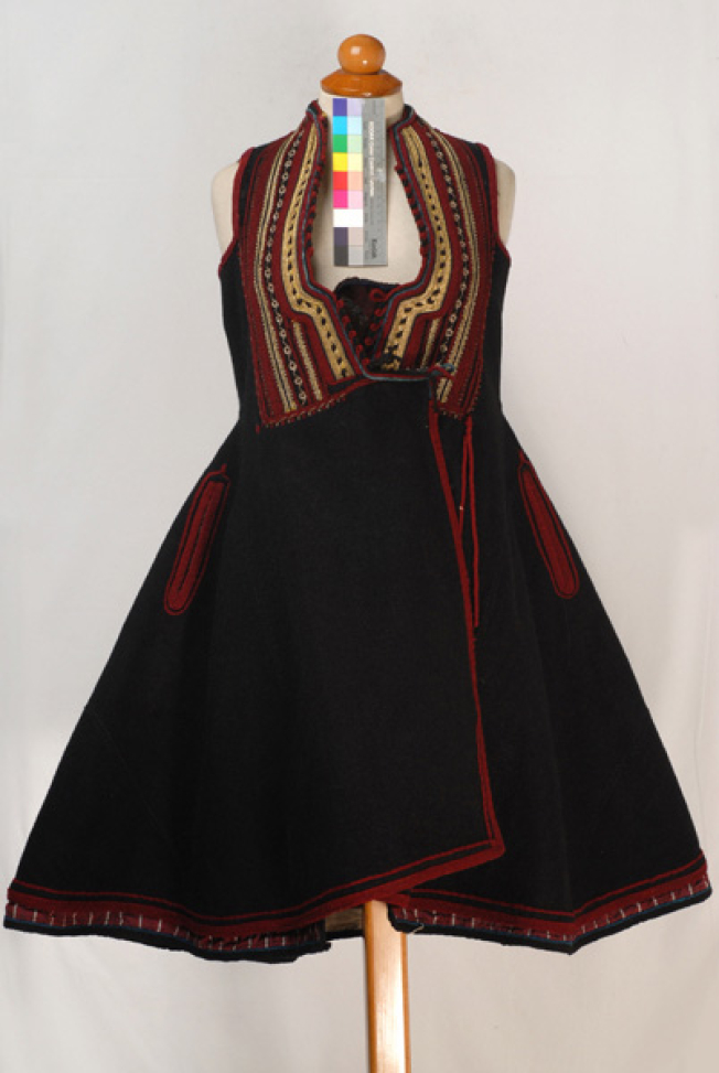 Women's, sleeveless overcoat