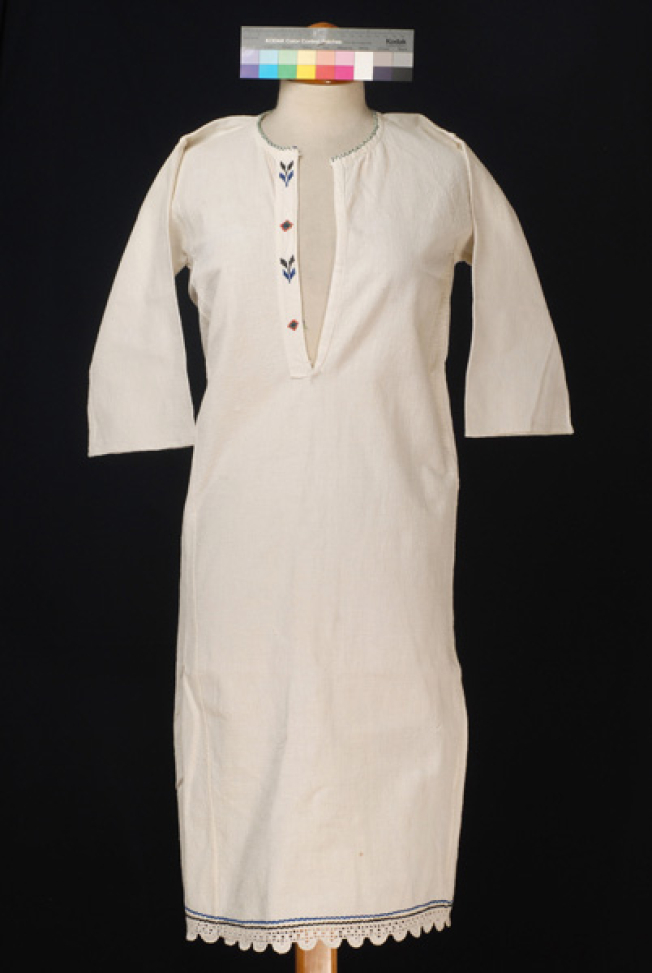 Women's, cotton chemise of the Vlachs