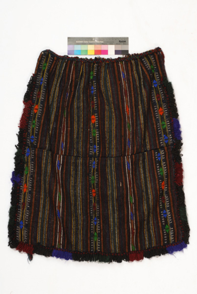 Poal woollen thick woven apron with embellished linear and geometrical motifs