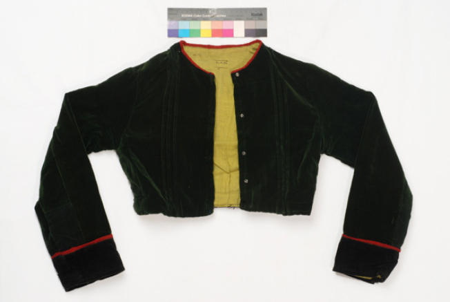 Zipouni, sleeved short jacket made of green velvet