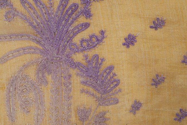 Two palm trees: symmetrical variation of the pattern