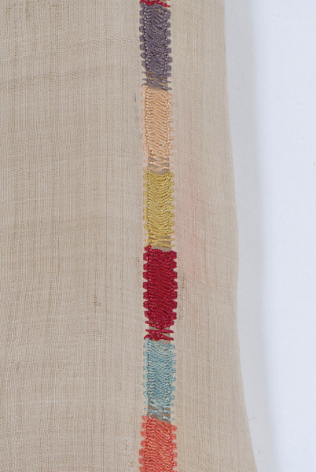 Sleeve, detail of the joint