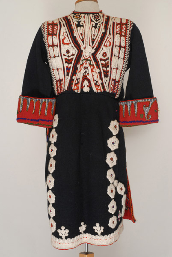 Saiak terlik, back