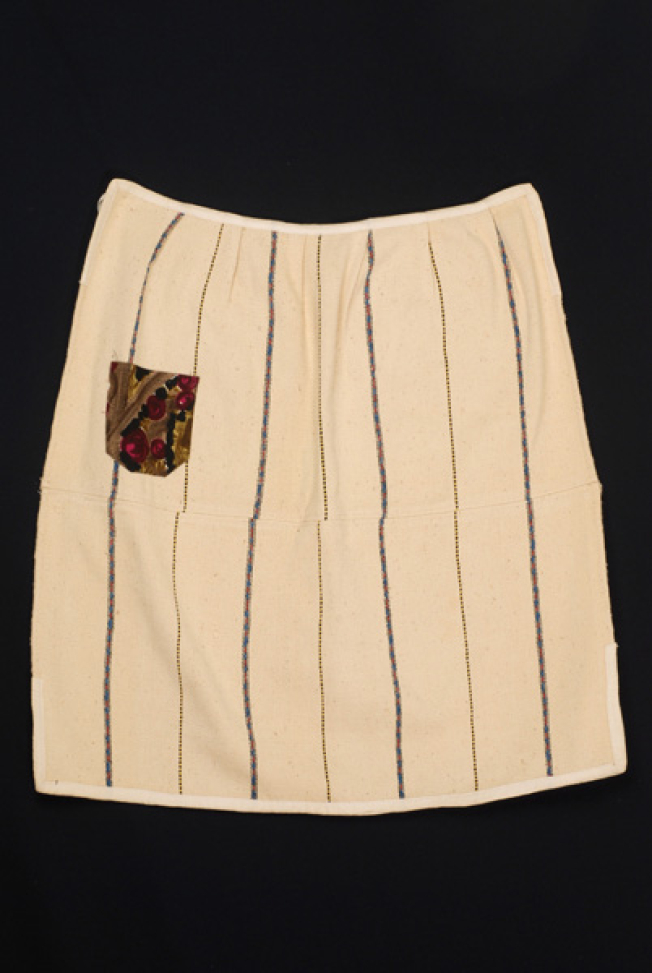Woollen, handwoven apron