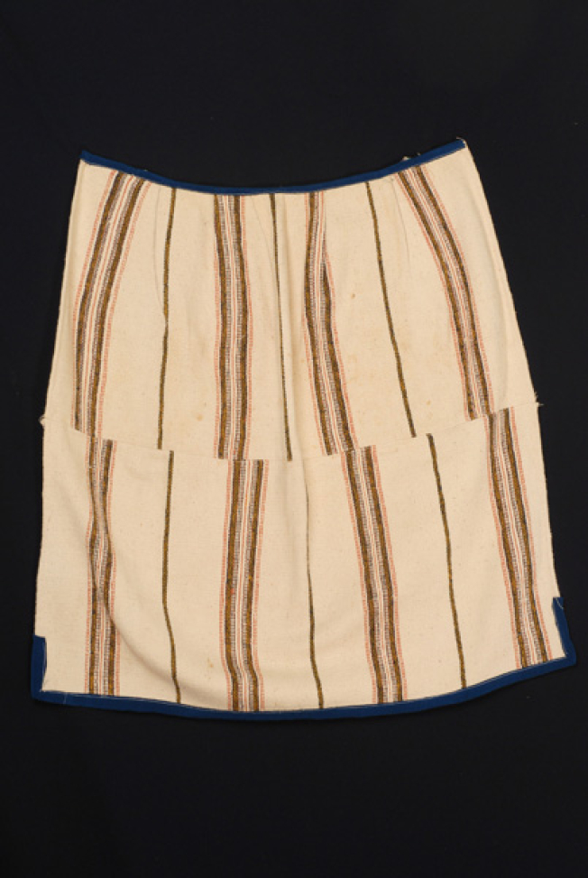 Woollen, handwoven apron