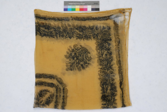 "Politiko" kerchief from Kymi