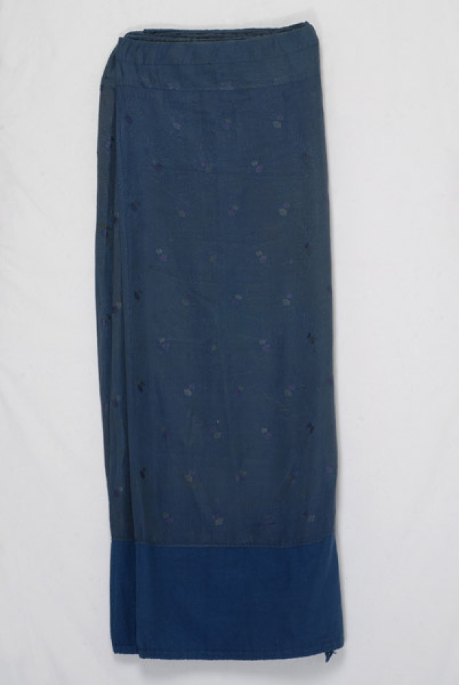 Silk salvari with κlapatses