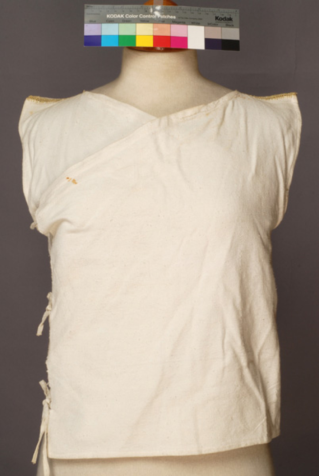 Zipouni, sleeveless double-breasted jacket made of white cotton woven fabric 