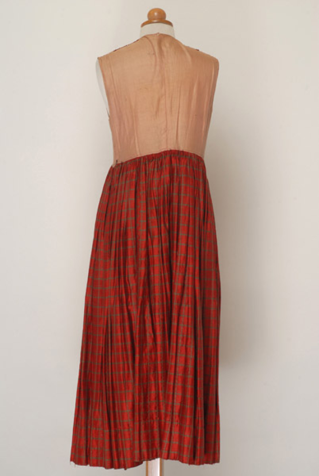 Festive dress, back
