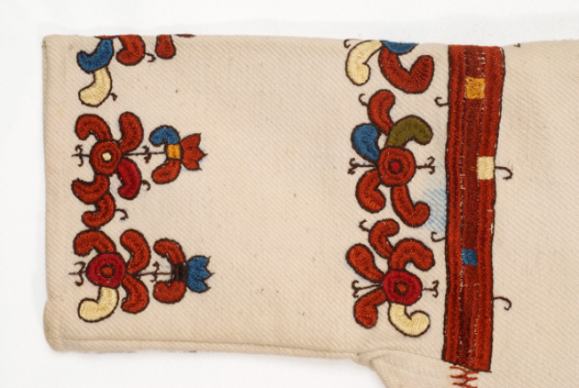 Dimity, left sleeve, back