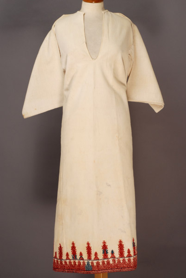 Everyday chemise, front