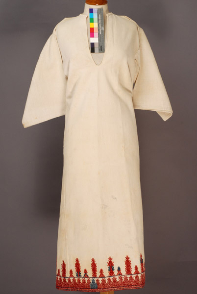 Everyday chemise, front