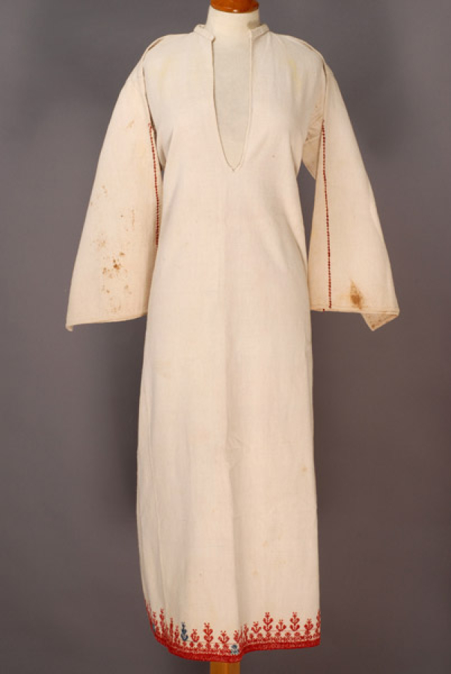 Everyday chemise, front