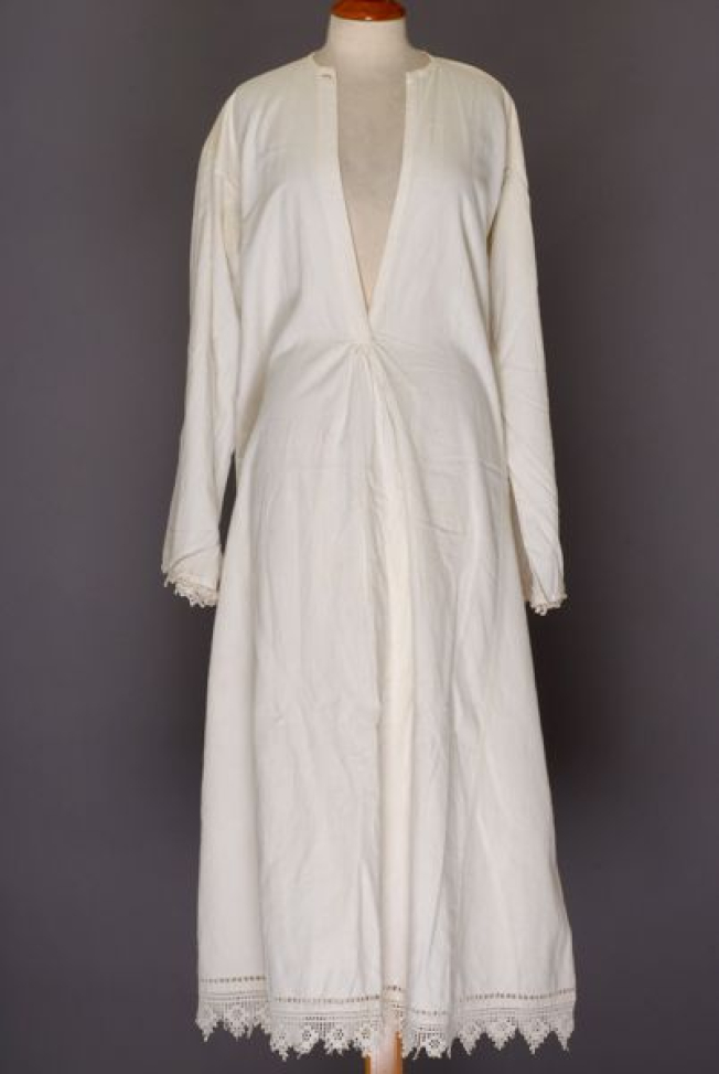 Founti, white, ankle-long, cotton chemise