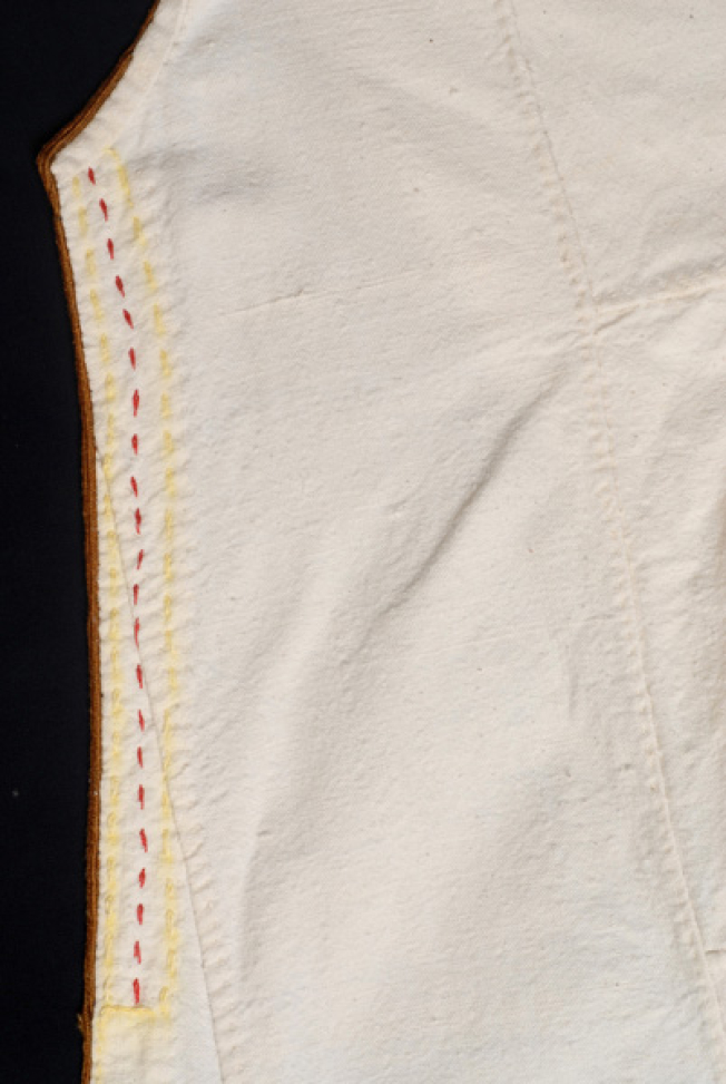 Embroidery of the plastron