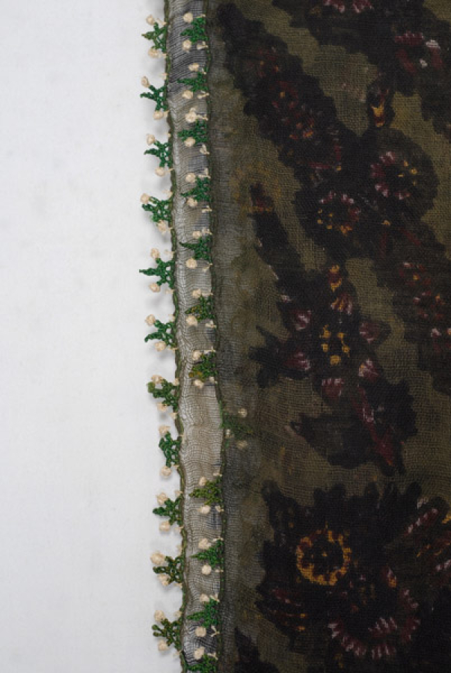 Head kerchief end with pipilla